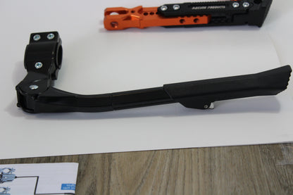 Handlebar mounted bluetooth speakers
